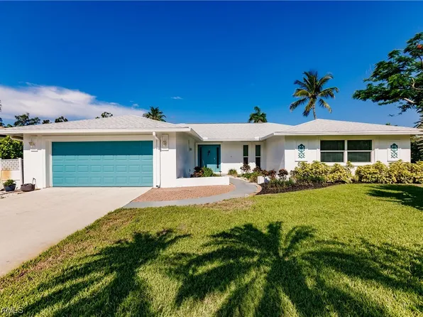 72 Pebble Beach Blvd, Naples, FL 34113