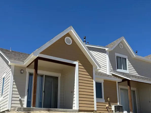 (undisclosed Address), Bloomfield, NM 87413