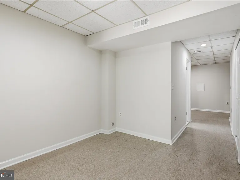 42 Alden Ct — Photo 21