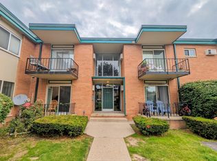 1942 Axtell Dr APT 7, Troy, MI 48084