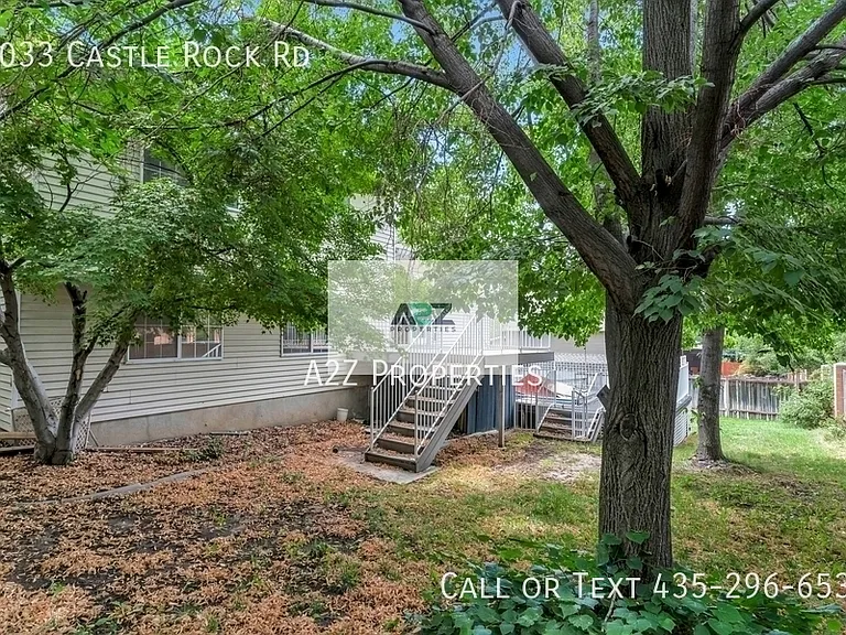 1033 E Castle Rock Rd — Photo 19
