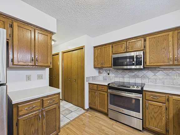 4th image of 7018 43rd St N