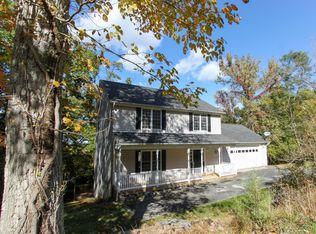 323 Fawn Dr, Harpers Ferry, WV 25425