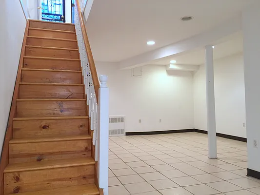 Rented by Salizzoni Realty | media 41