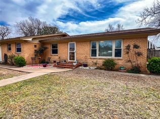 1001 SE 3rd St, Knox City, TX 79529