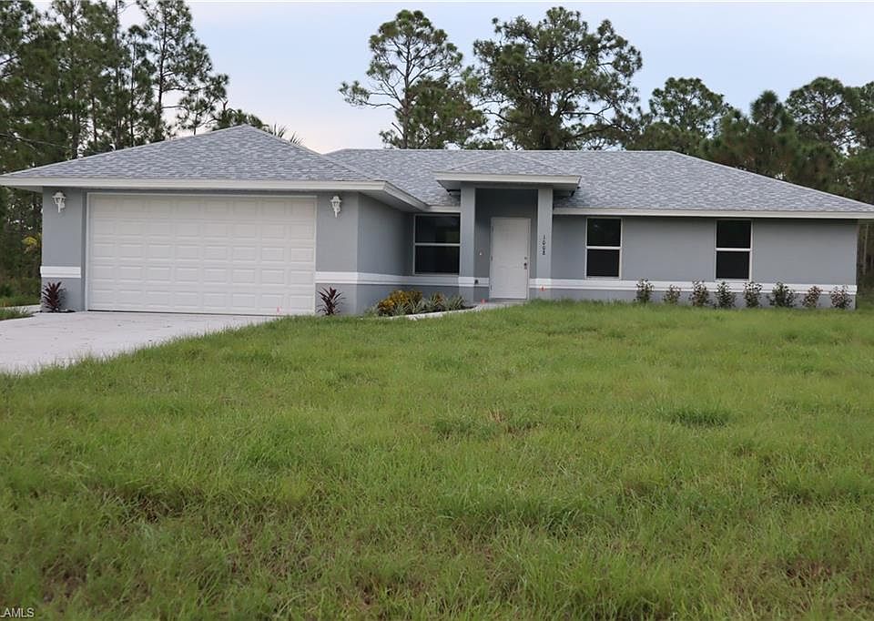 1st image of 1008 Acacia Ave