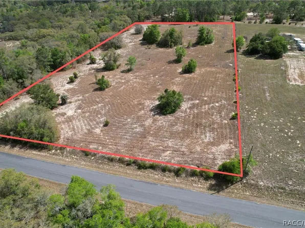 3802 W Woodlawn St, Dunnellon, FL 34433