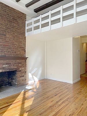 4th image of 105 E 10th St APT 2B