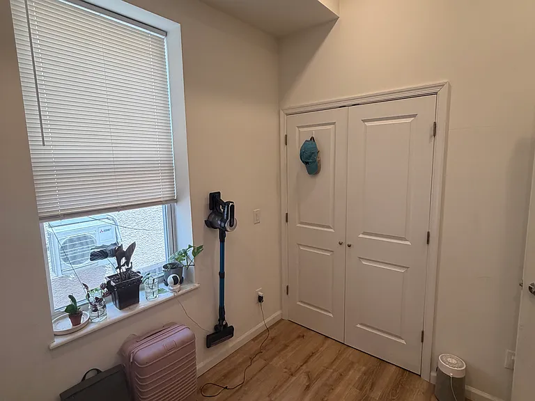 737 S 4th St #2A — Photo 11