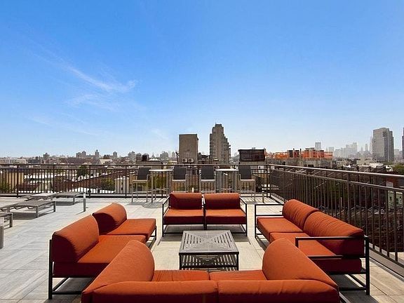 5th image of 139 N 10th St #E1