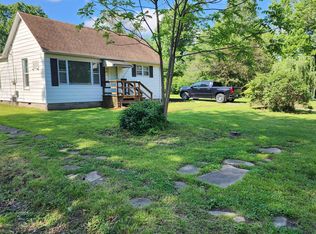 1300 W Madison St, Herrin, IL 62948