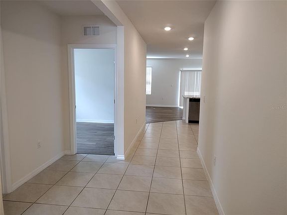 2nd image of 667 Peyton Brooke Way