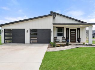 363 Cross Tie Ranch Rd, Trinidad, TX 75163