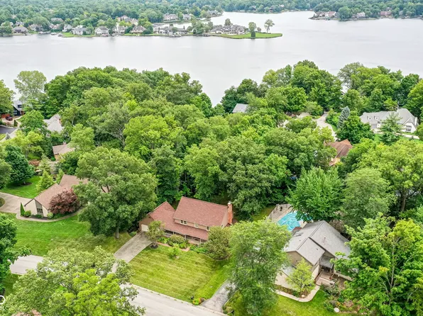 9111 Sand Key Ln, Indianapolis, IN 46256