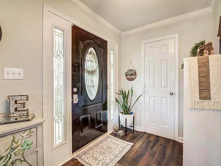 15744 Beau Ridge Dr — Photo 2