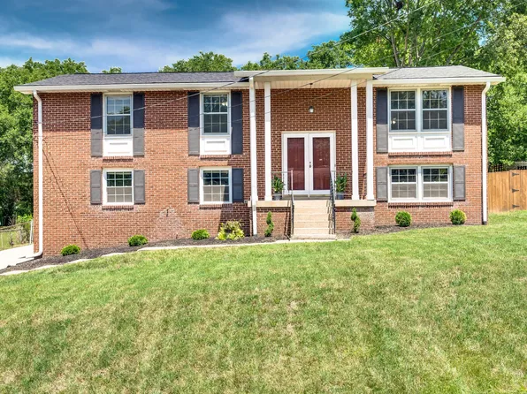 384 Bonnavale Dr, Hermitage, TN 37076