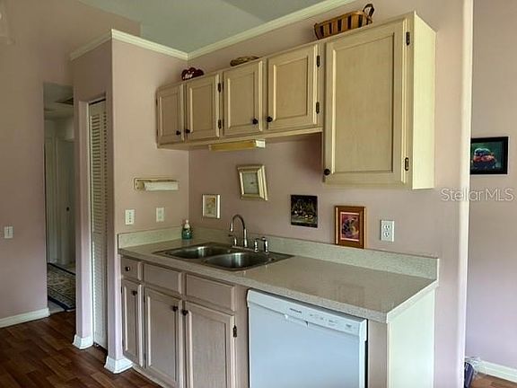 2nd image of 8841 Kipling Ave