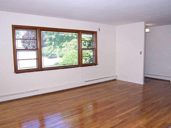 4th image of 88 Adams St