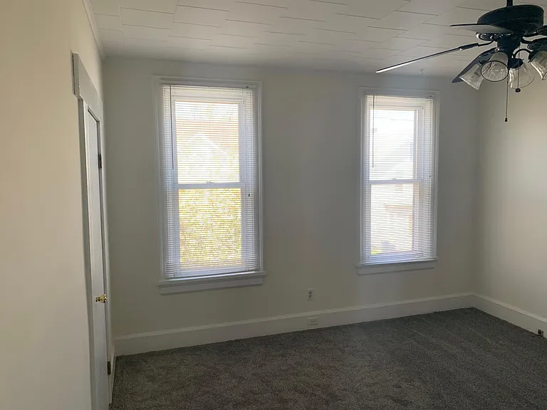 26 S Melcher St #A — Photo 9