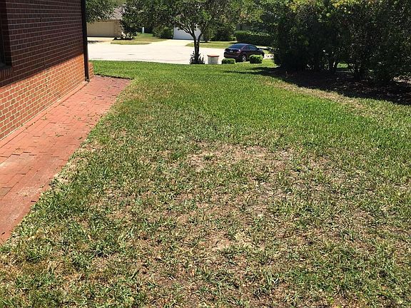 5th image of 658 Bahia Dr