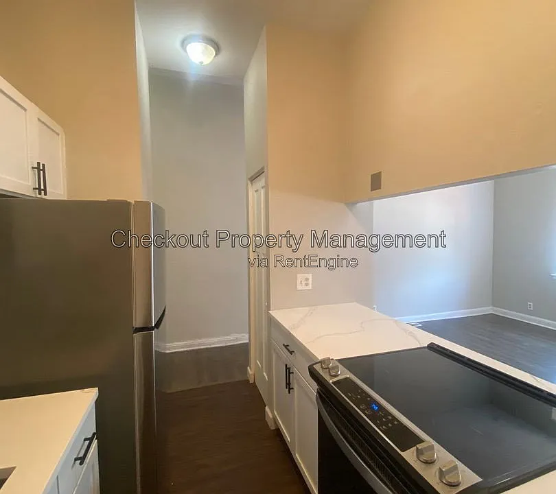 Geyer Apartments