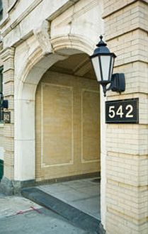 2nd image of 542 E 79th St APT 5A