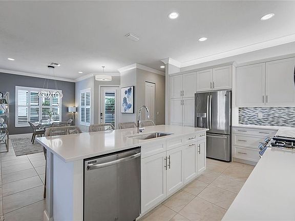 3rd image of 28440 Burano DR