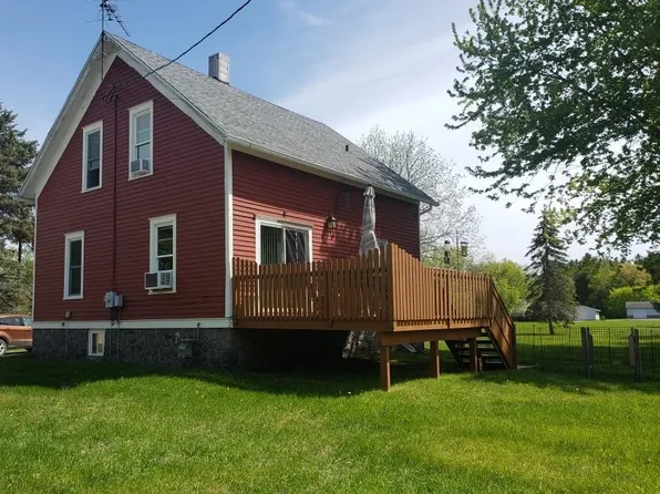 2128 6th St, Marinette, WI 54143