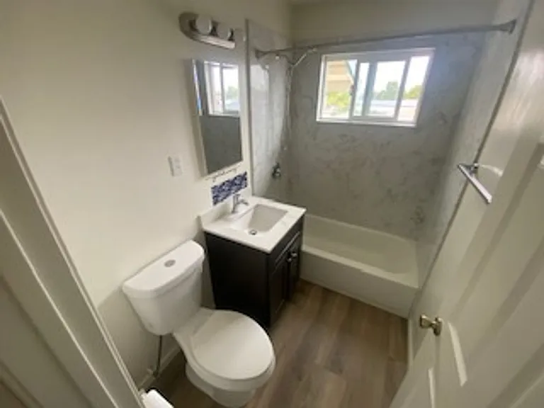 4216 Nevin Ave — Photo 8