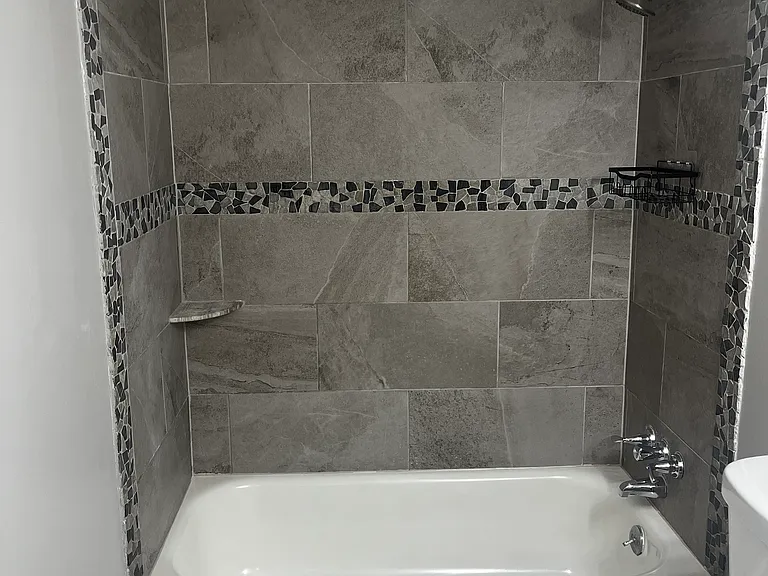 5537 Green Mountain Cir #4 — Photo 2