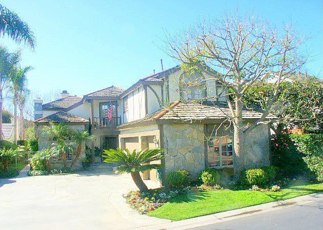 Sea Cliff on the Greens