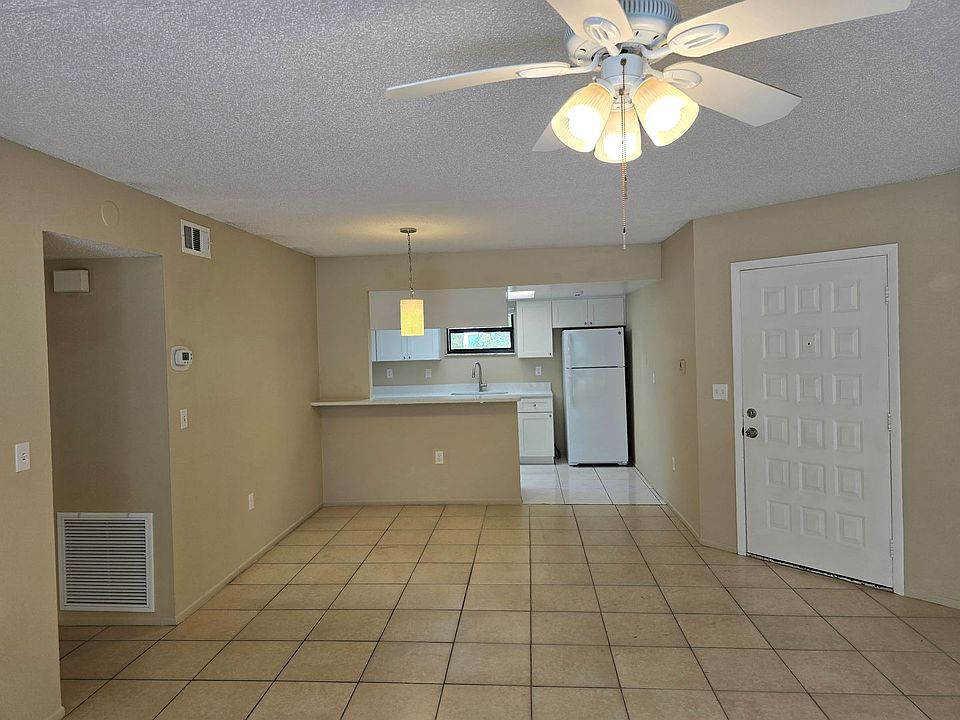 1st image of 841 Mecca Dr #D
