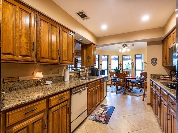 5th image of 1603 Beaver Creek Dr