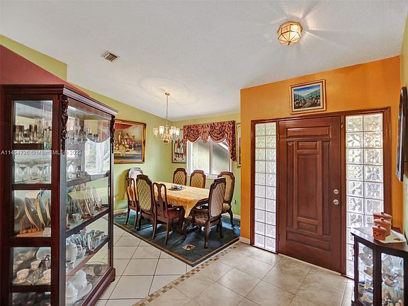 3rd image of 19801 SW 79th Ave