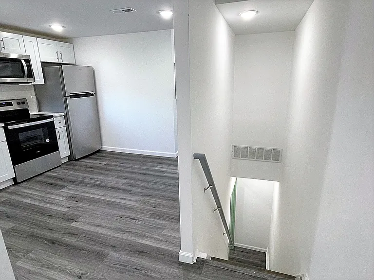 1215 S 13th St #3B — Photo 2