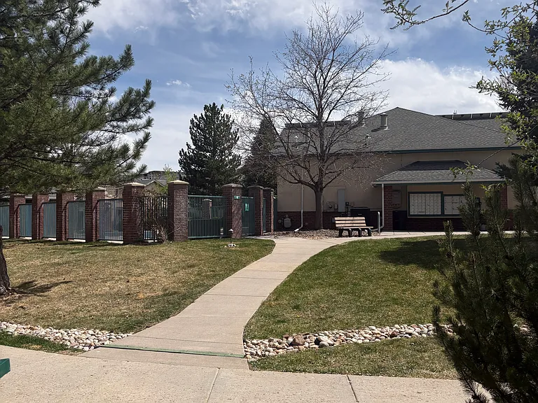 550 Mohawk Dr — Photo 21