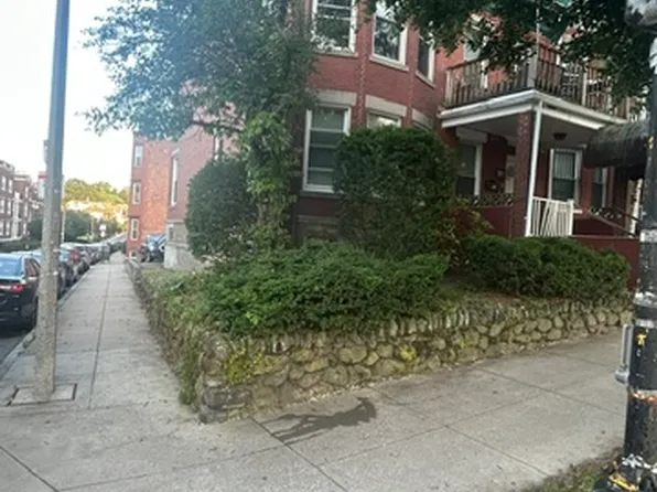 1516 Commonwealth Ave #2, Boston, MA 02135