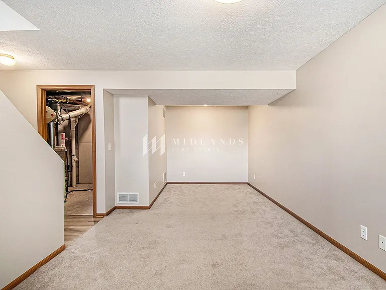 17854 Lillian St — Photo 12