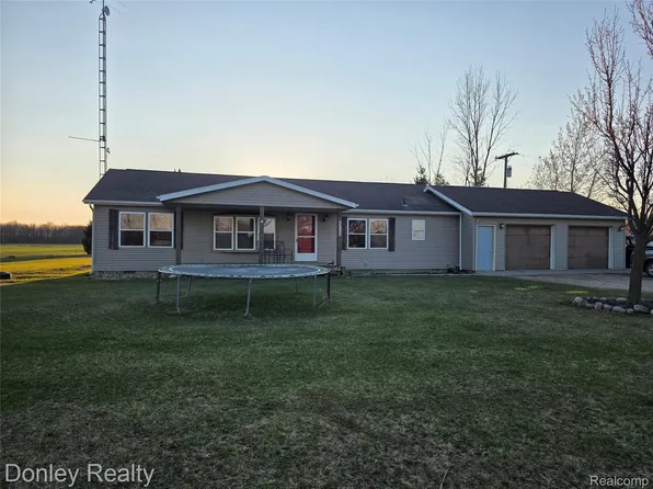 3875 Van Dyke Rd, Decker, MI 48426