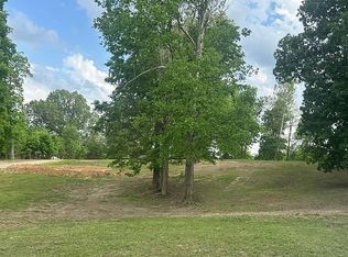 1100 Starr Hill Rd, Paducah, KY 42003