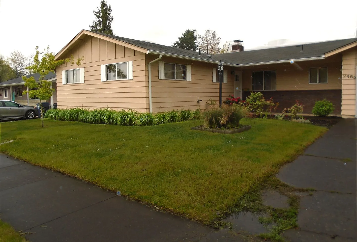 Spacious South Eugene Home — Photo 1