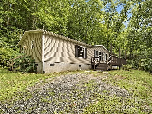 2nd image of 55 Twin Oaks Ln