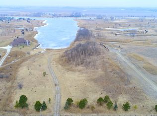 17 S Kankakee Rd, South Wilmington, IL 60474