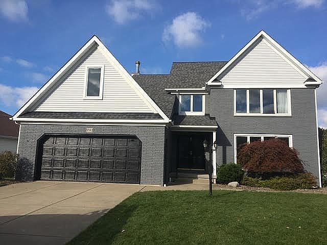 1st image of 5592 Country Club Ln