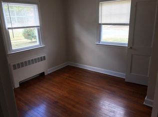 20 W Grant St #A, Woodstown, NJ 08098