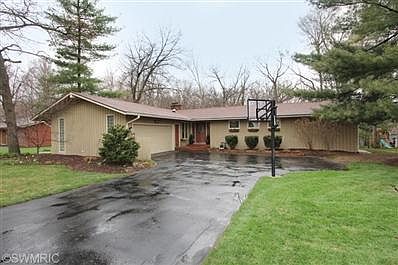 1st image of 3515 Tuscany Dr SE