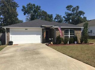 254 Wiregrass Pl, Cantonment, FL 32533