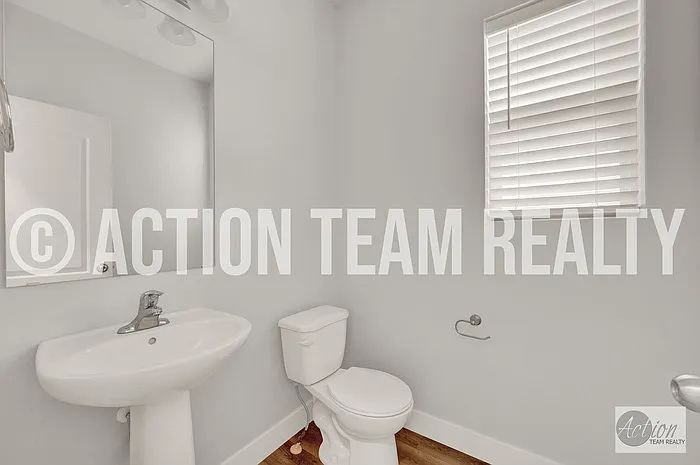 106 N Midland Dr — Photo 6