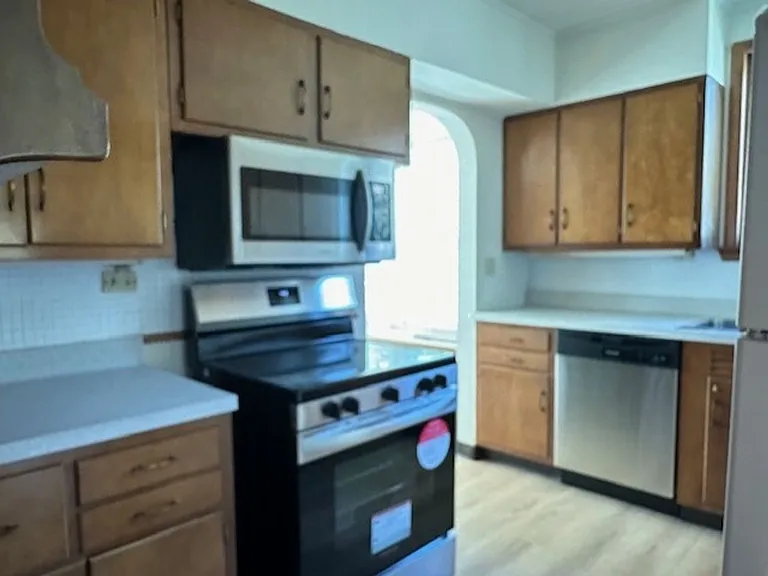 4200 Brookside Ave — Photo 10