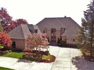 770 N Riverside Ave, Saint Clair, MI 48079